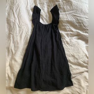 Black flowy dress